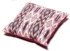 Touchdog 70's Vintage-Tribal Throwback Convertible and Reversible Squared 2-in-1 Collapsible Dog House Bed - PB53PKLG